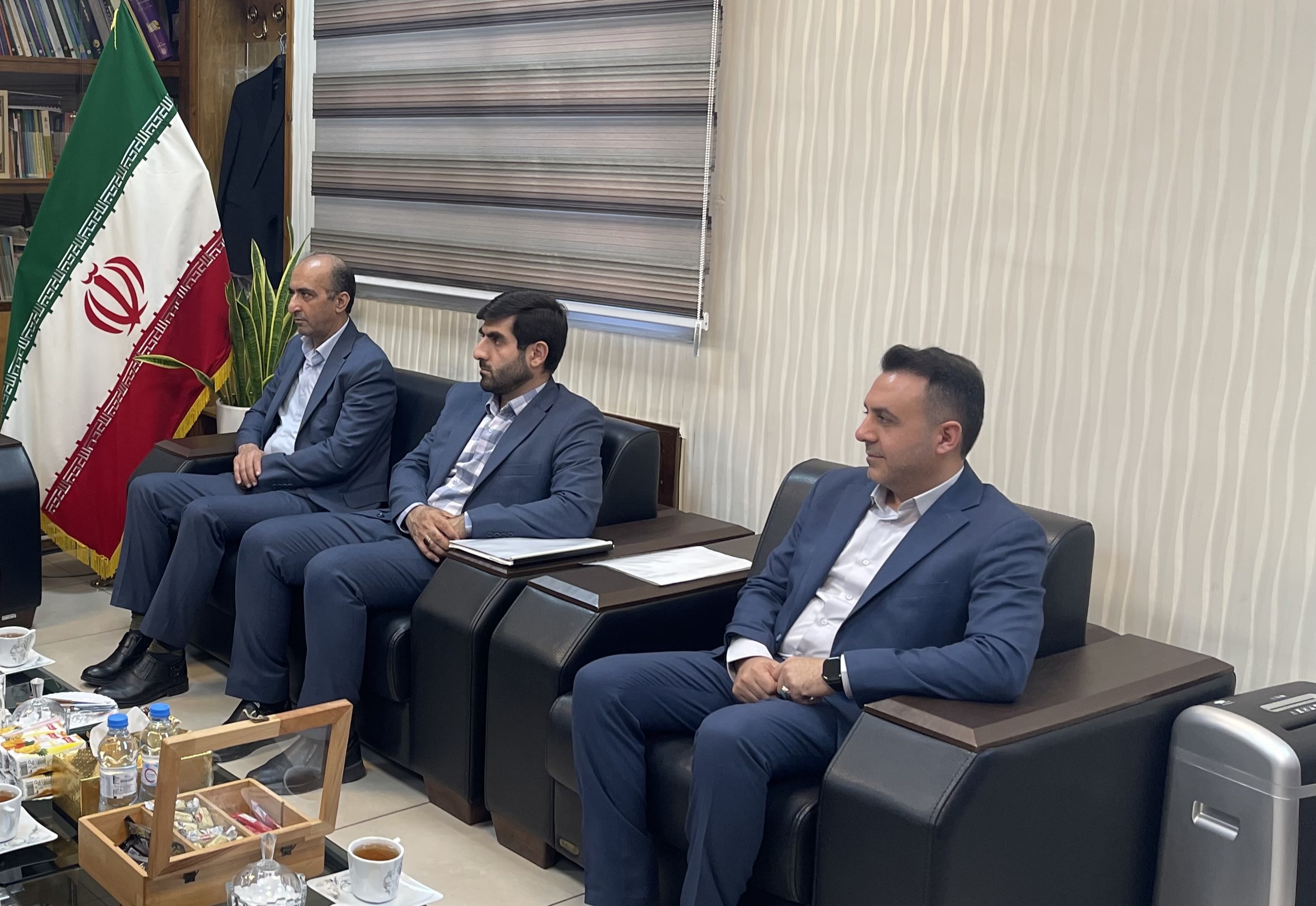 نشست با دیوان محاسبات استان