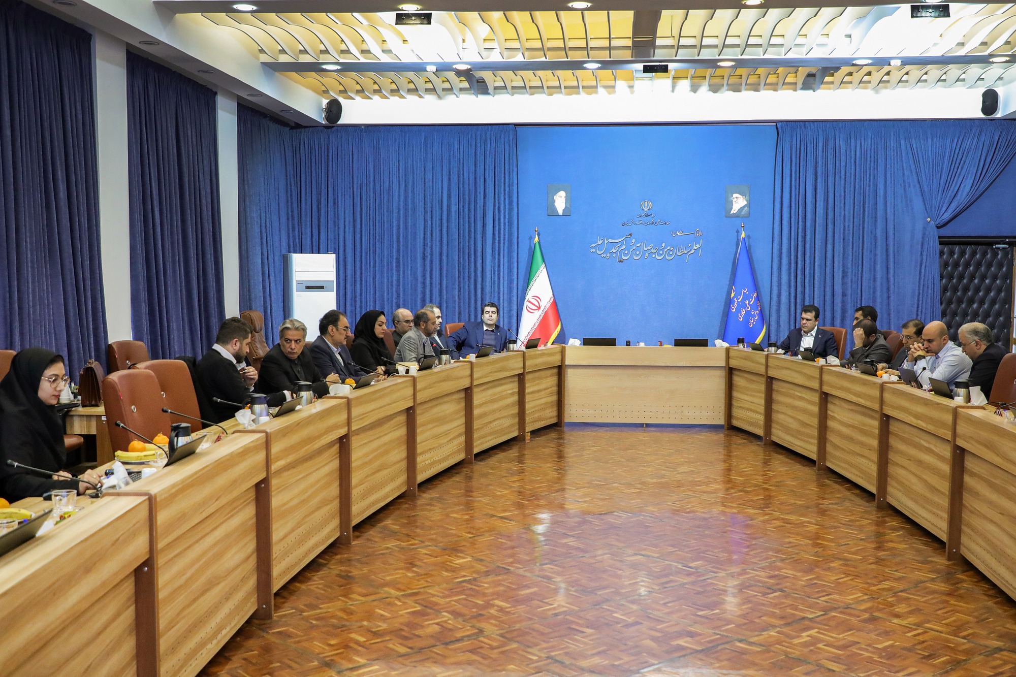  دیدار هیأت مدیره انجمن پارک‌های فناوری با دکتر افشین