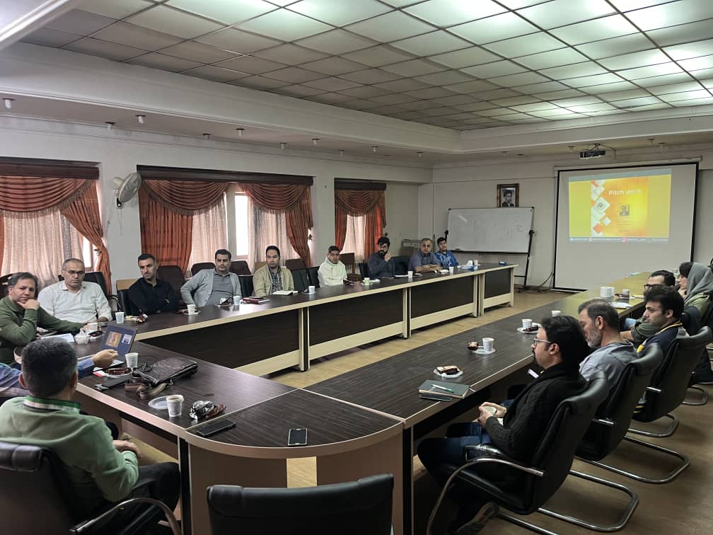 دوره آموزشی «نگارش بیزینس پلن برای ارائه به سرمایه‌گذار»