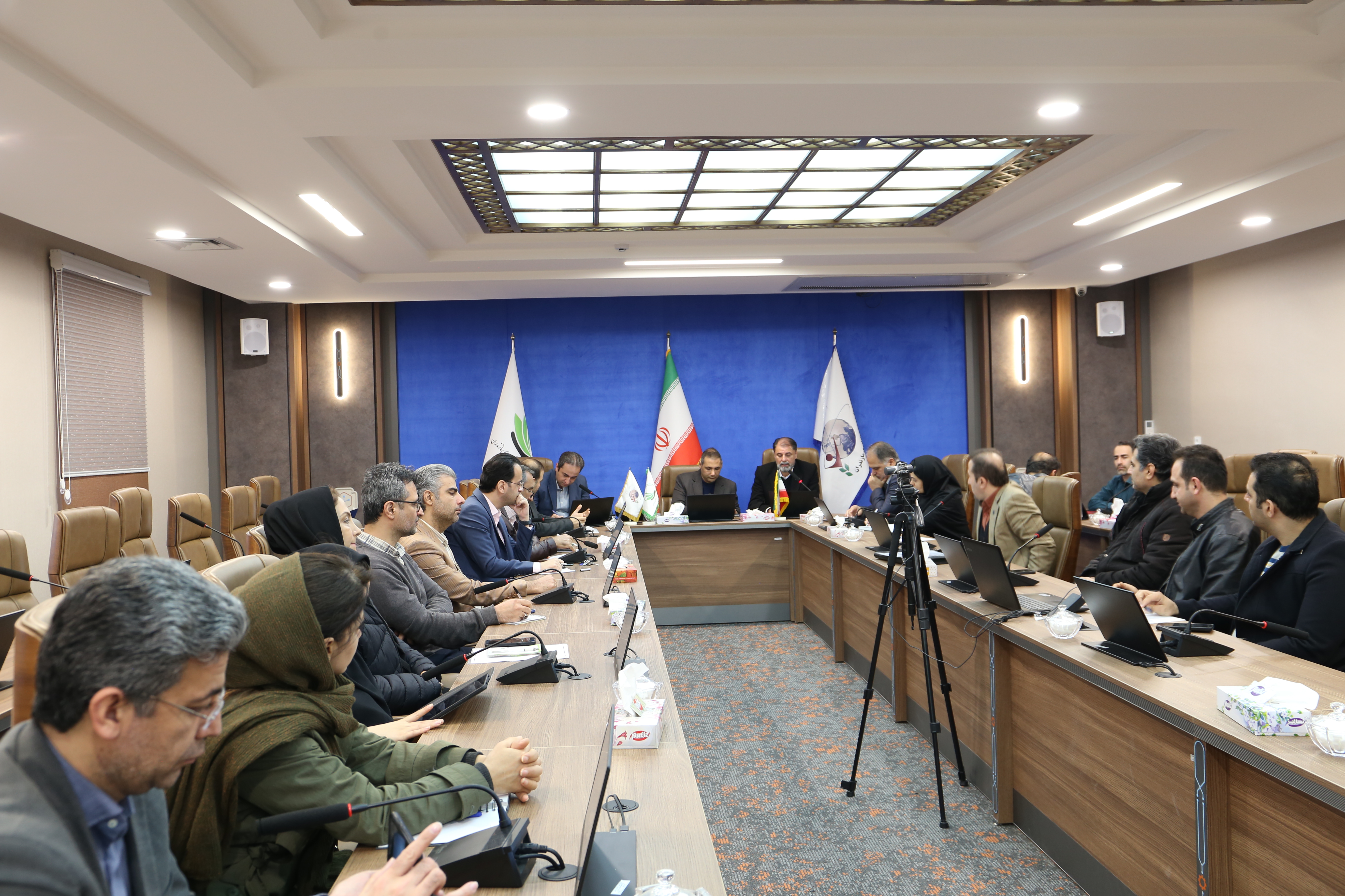  نشست تخصصی استفاده از حمایت‌های مالی معاونت علمی